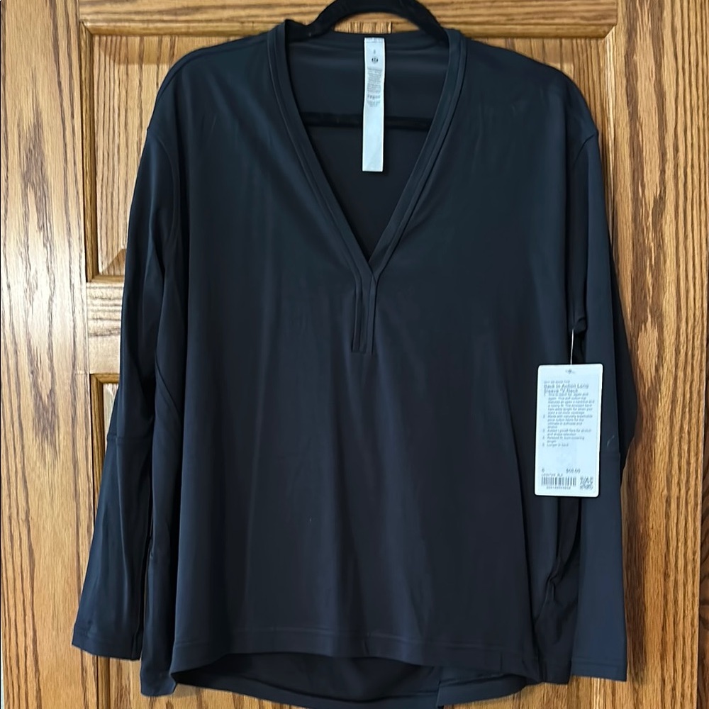 Lululemon Back in Action V-Neck Long Sleeve Top; NWT Size 6